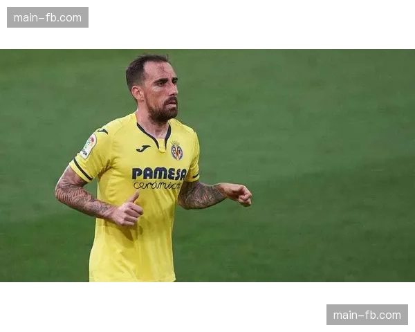 比利亚雷亚尔公布大名单,新援前锋首次入选 比利亚雷亚尔公布大名单,新援前锋首次入选